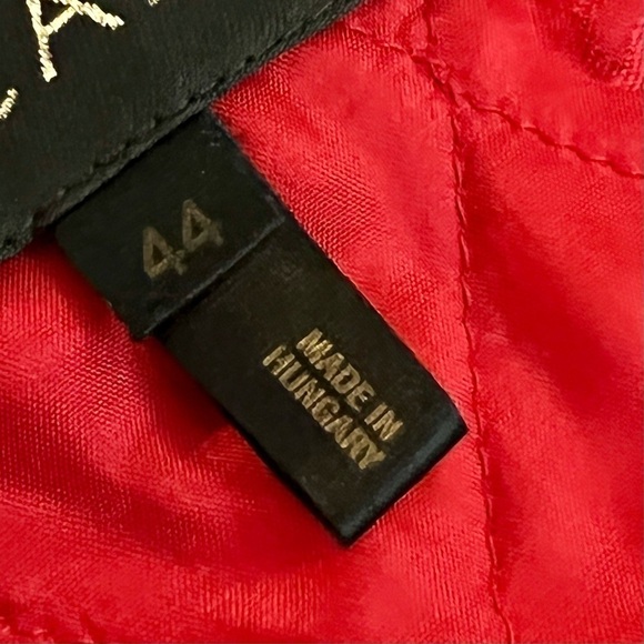 𝅺ESCADA denim jacket. Made in Hungary.  Size 44. - Picture 10 of 13